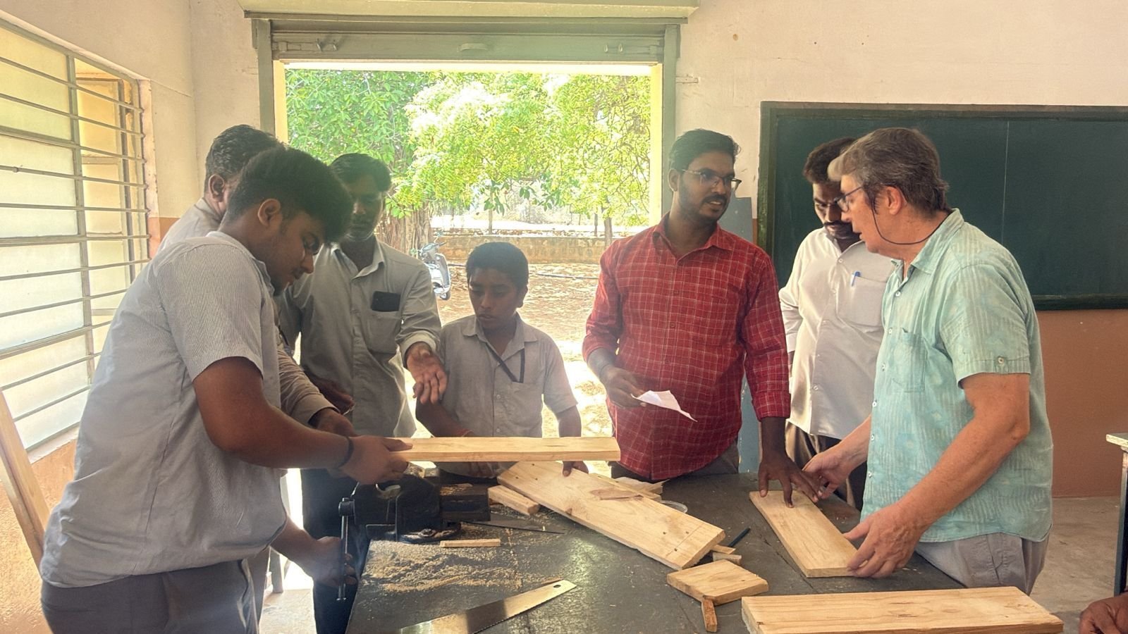 Auroville Designer Conducts Upcycling Furniture Workshop